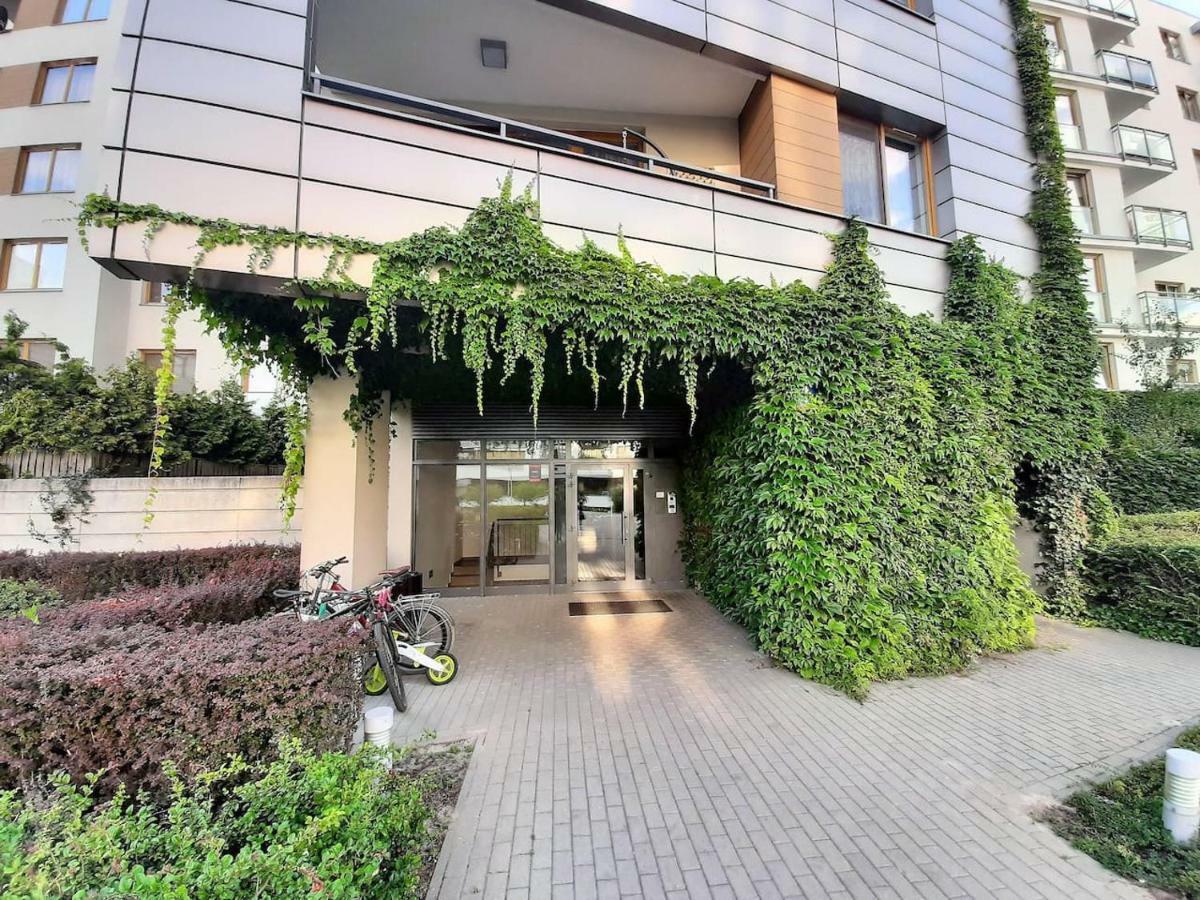 Airport Residence Amber Warszawa Eksteriør billede